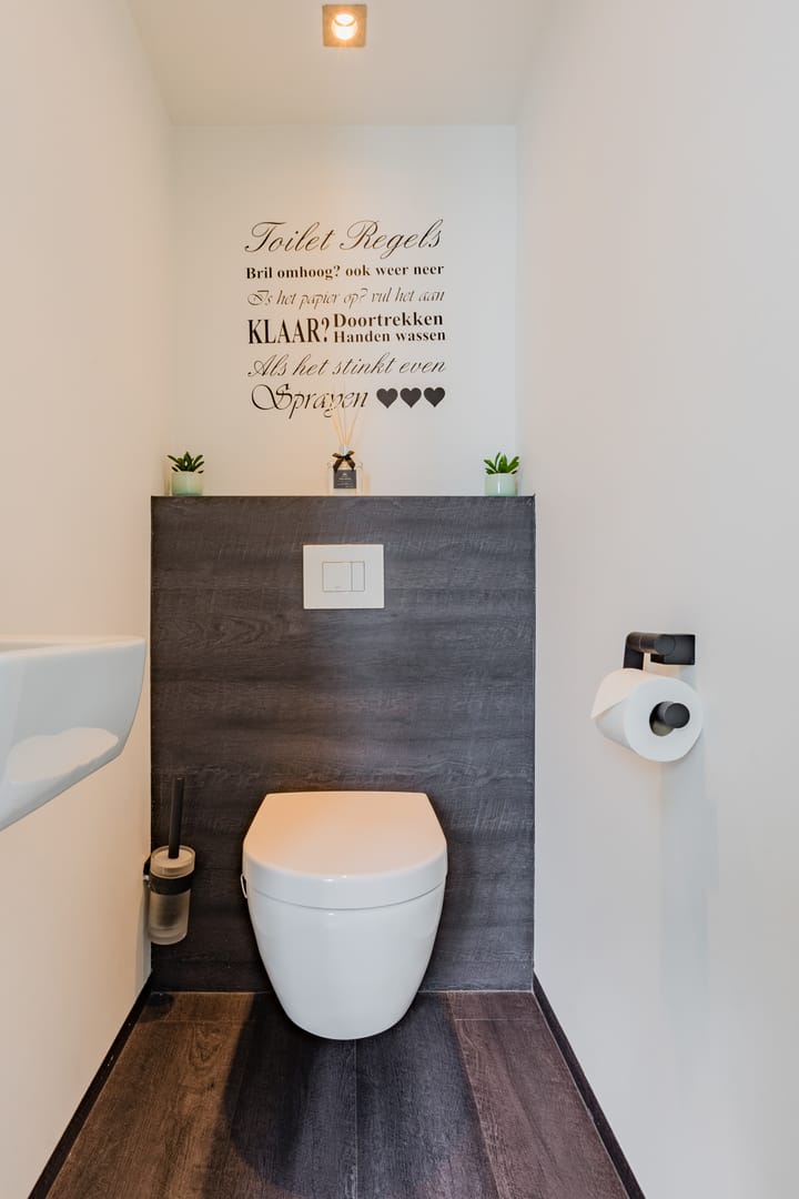 Foto 7 van Van Limburg Stirumlaan 1