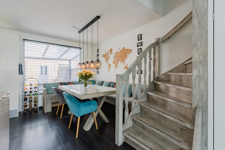 Foto 13 van Van Limburg Stirumlaan 1