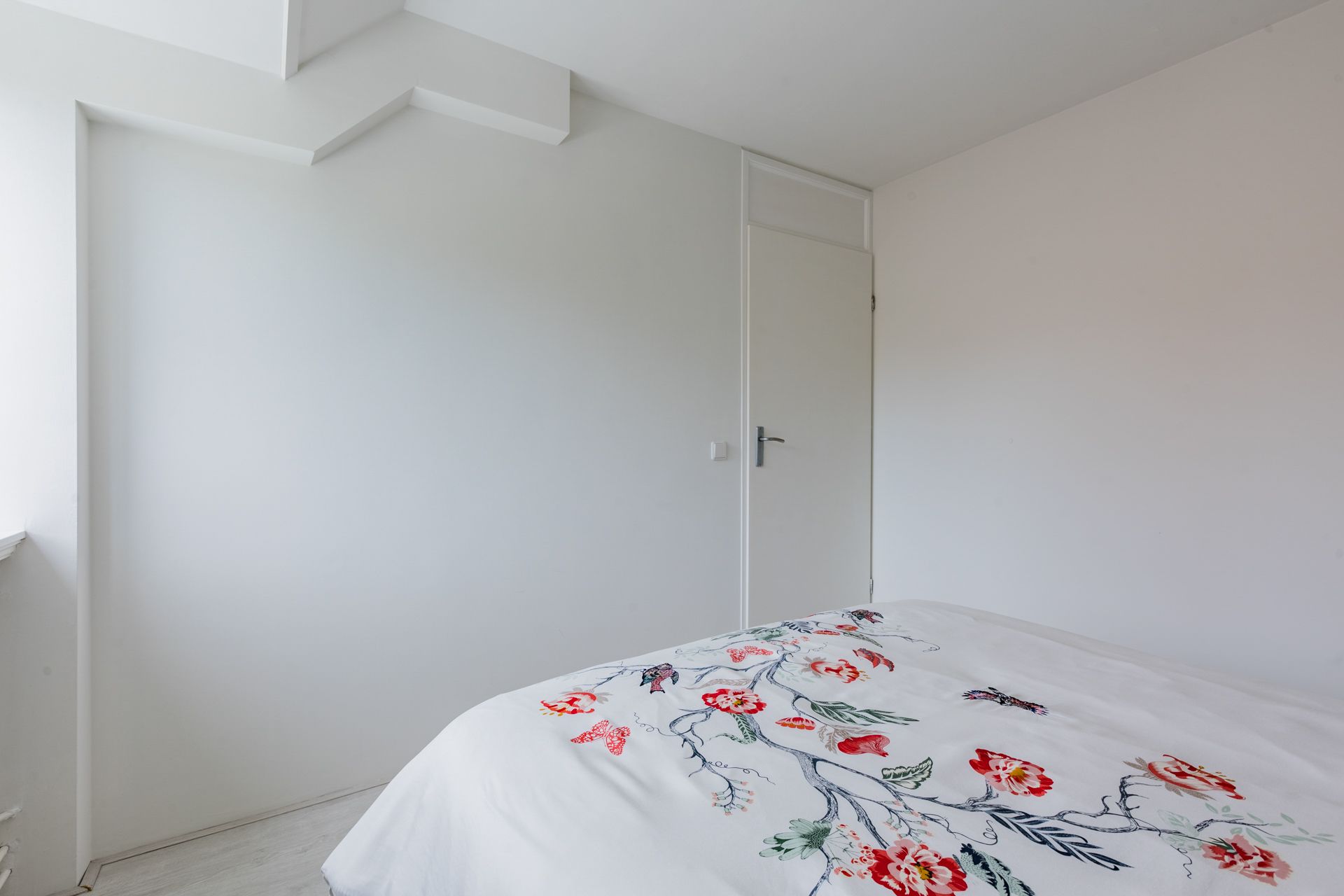 Foto 21 van Van Limburg Stirumlaan 1