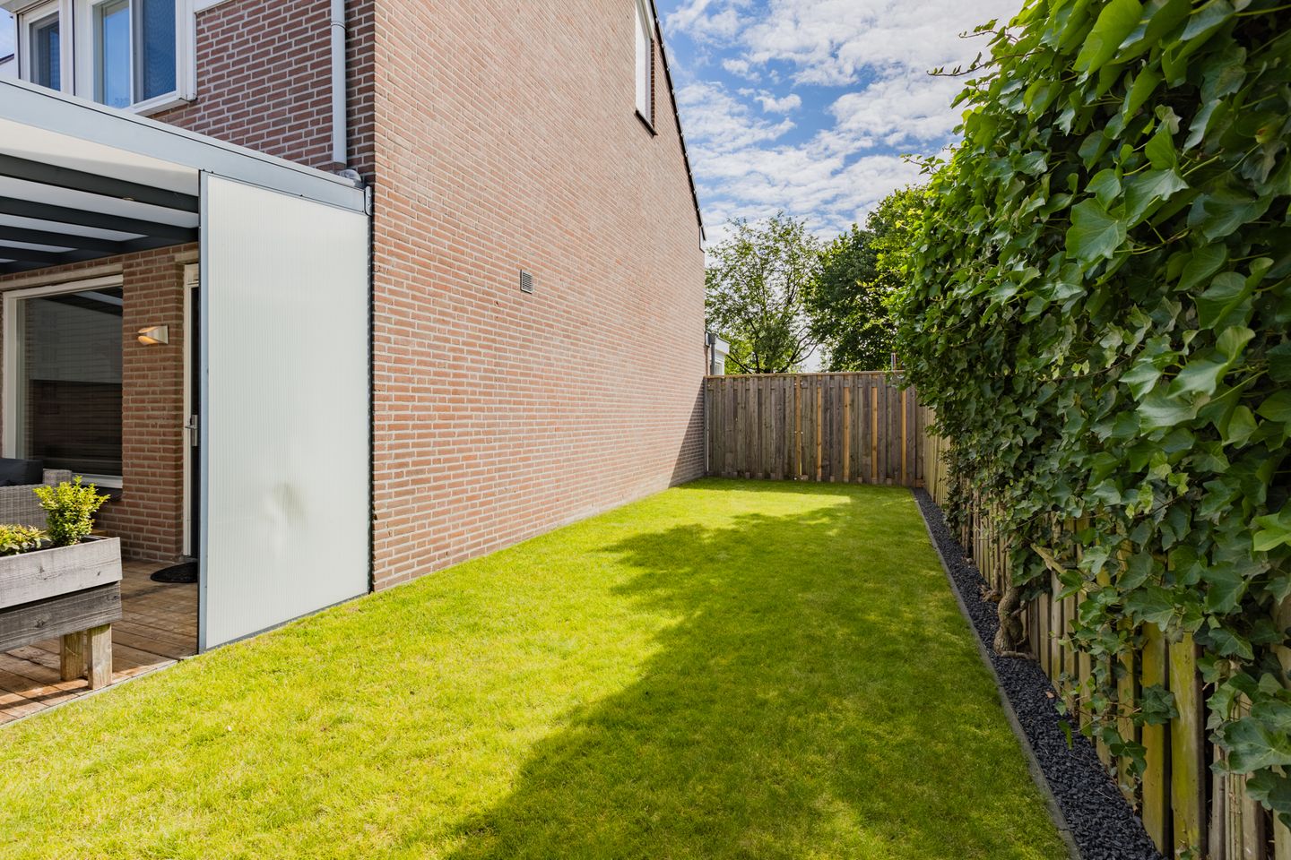 Foto 34 van Van Limburg Stirumlaan 1