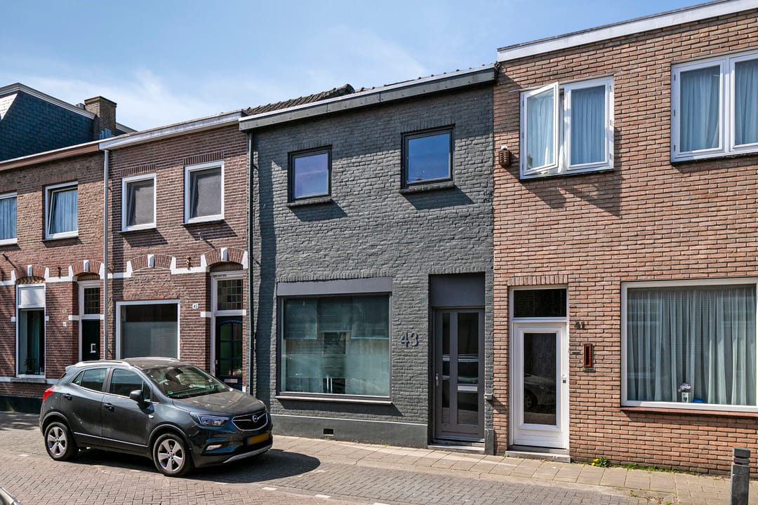 Photo 1 of Noord-Besterdstraat 43