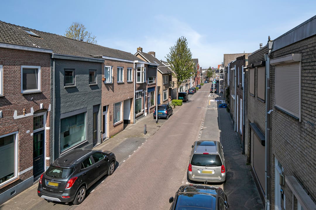 Photo 37 of Noord-Besterdstraat 43