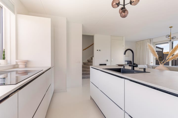 Foto 18 van Charles Darwinstraat 21