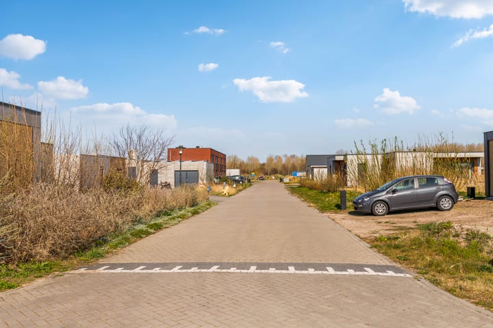 Foto 54 van Charles Darwinstraat 21