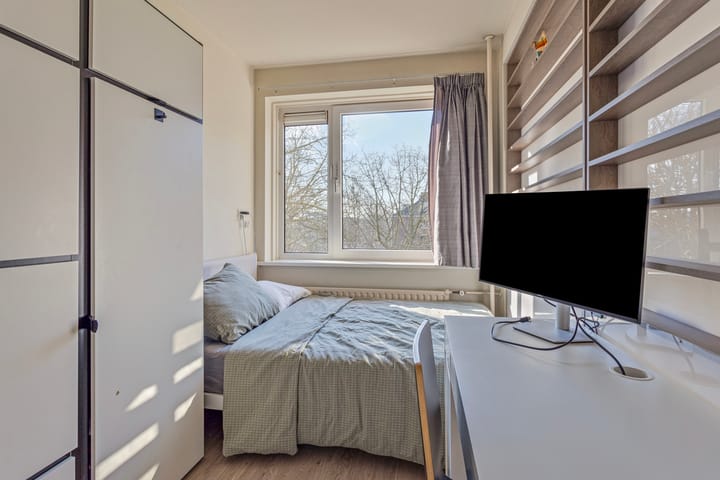 Foto 8 van Van Nijenrodeweg 336