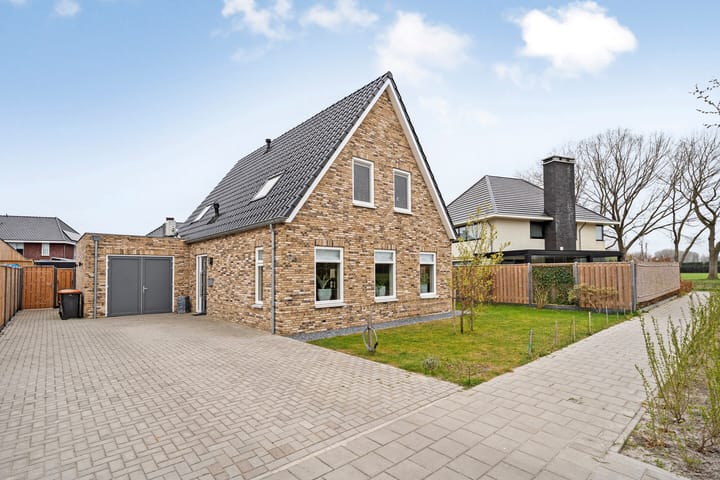 Foto 5 van Van der Sluisstraat 63