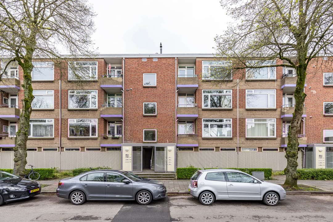 Photo 1 of Multatulistraat 133-A