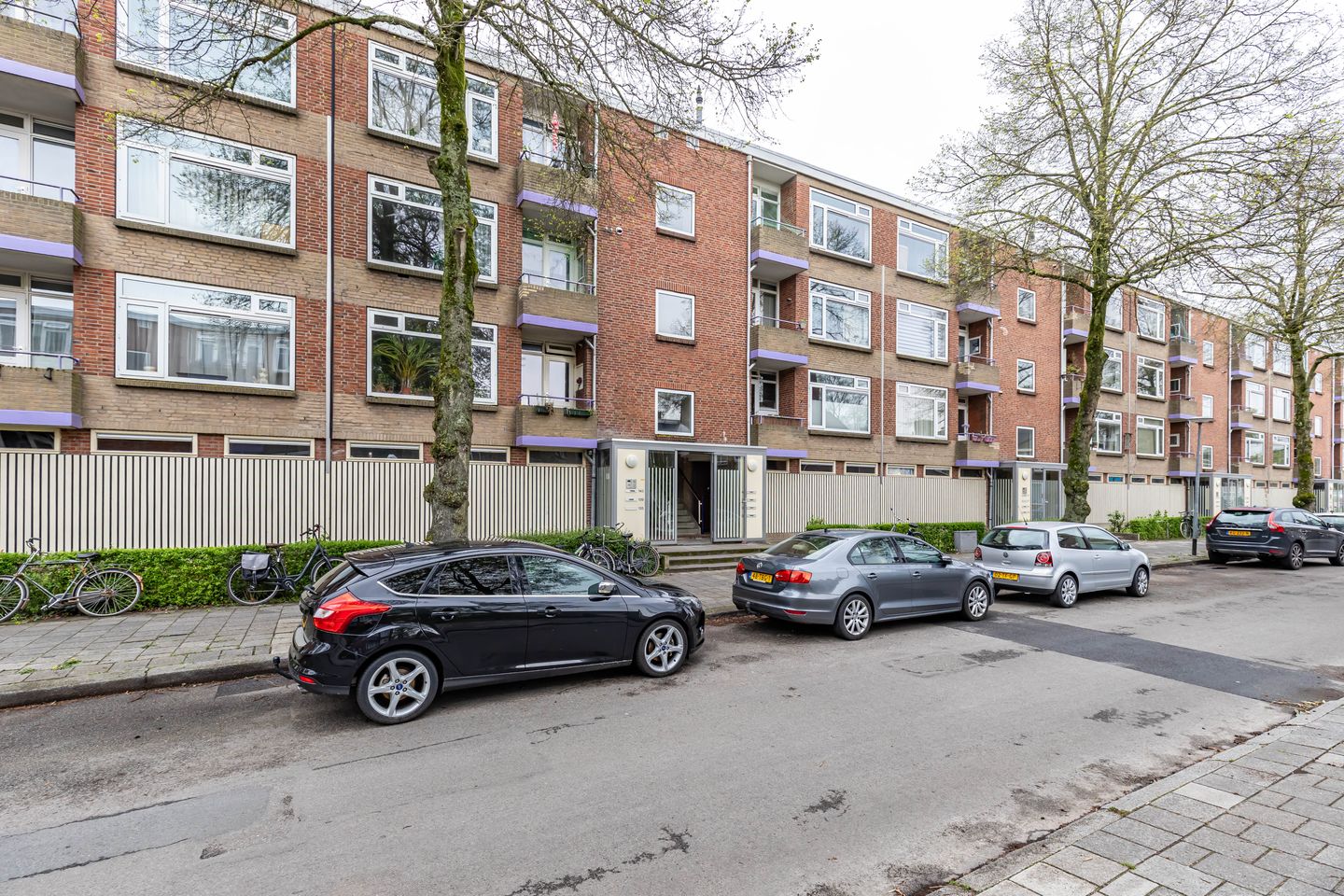 Photo 20 of Multatulistraat 133-A