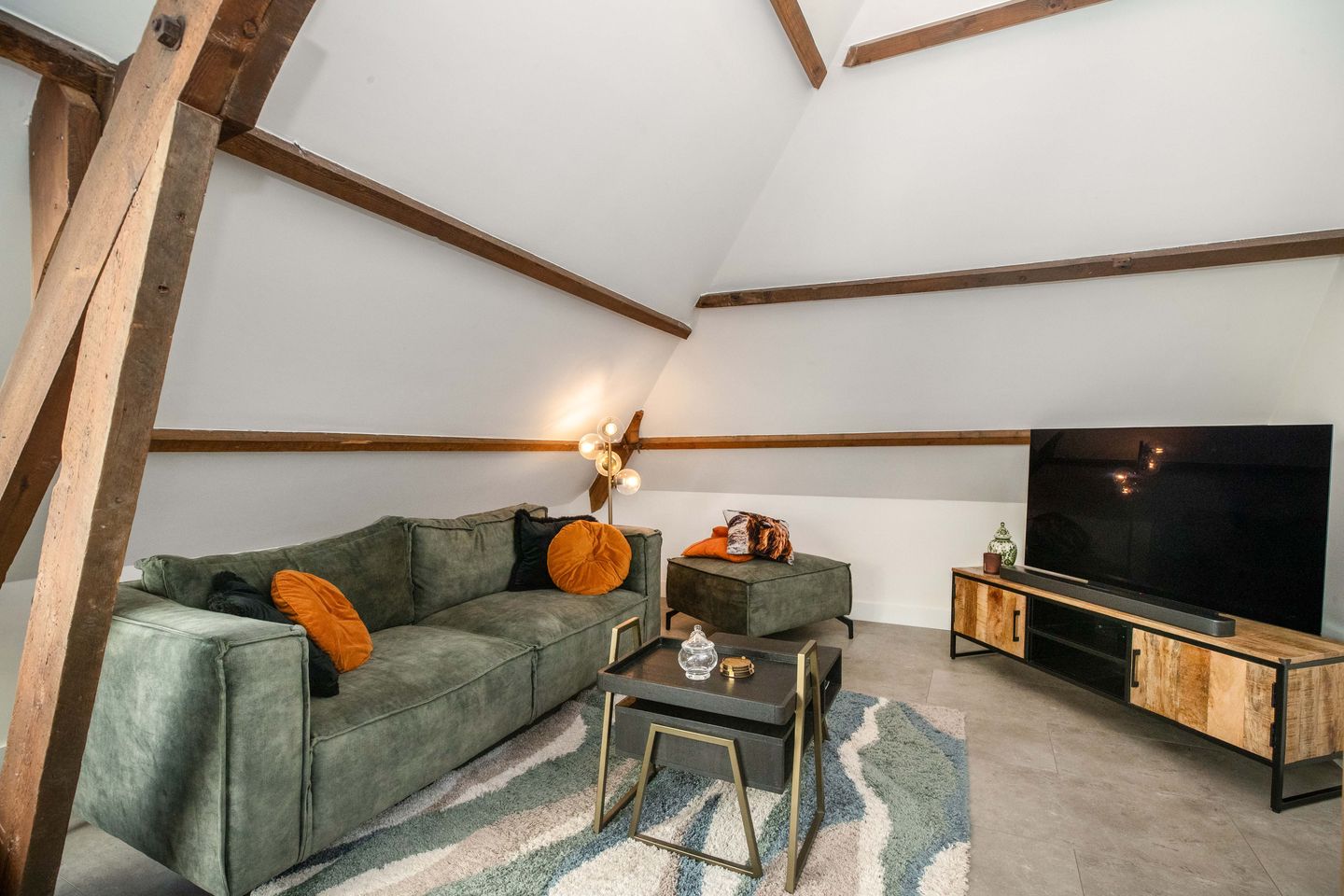 Photo 5 of Binderseind 36-B