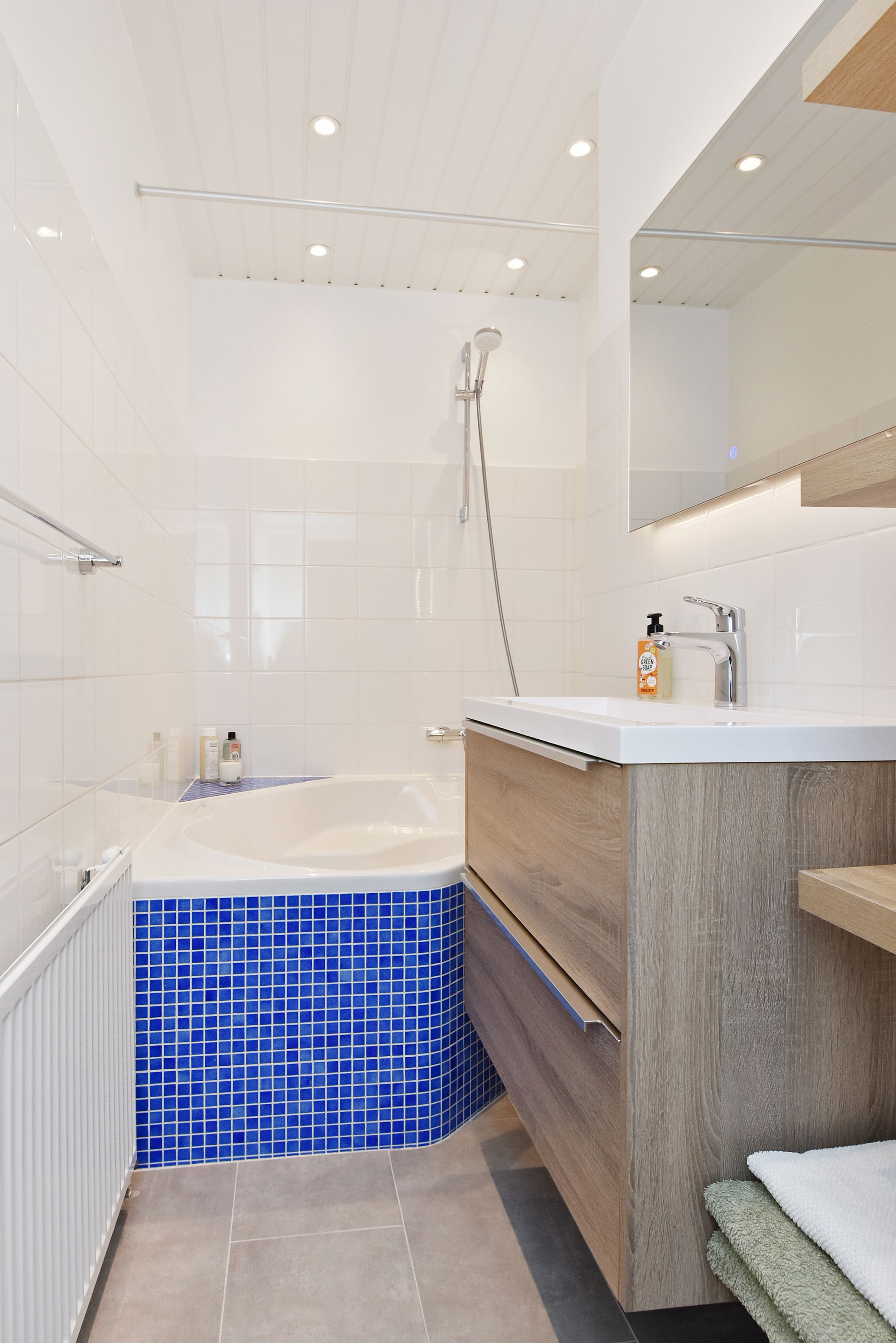 Foto 24 van Ahornstraat 77