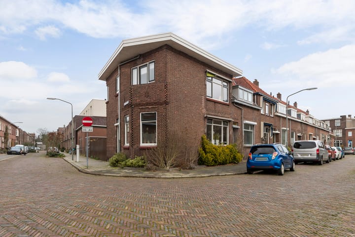 Foto 1 van Madoerastraat 40