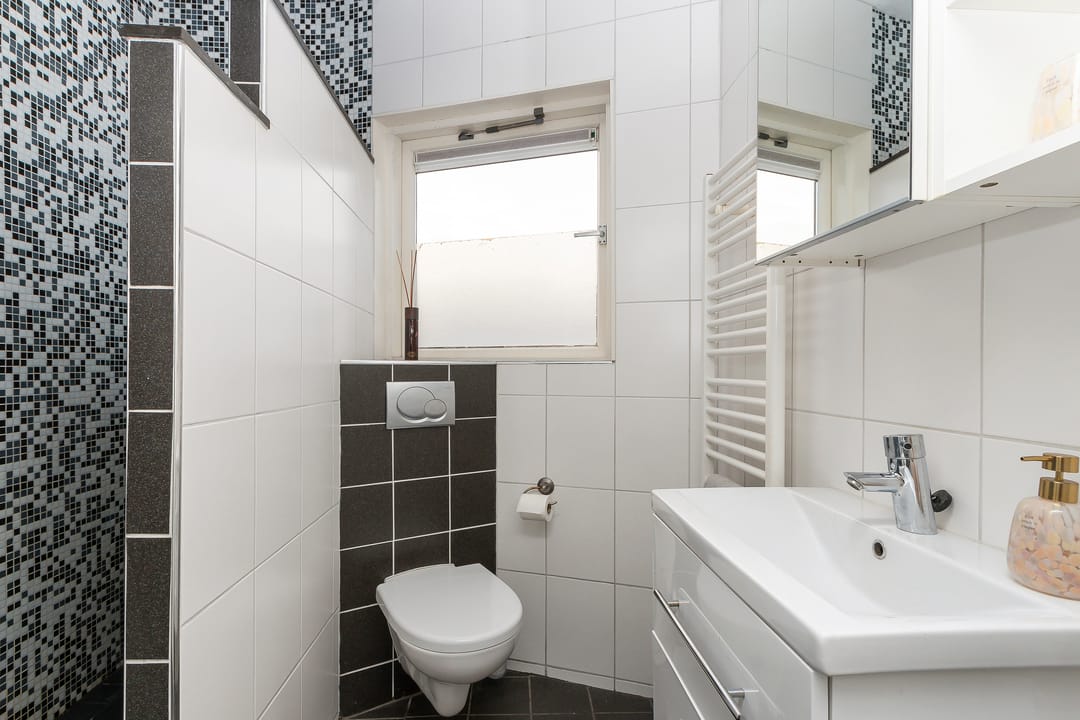 Foto 28 van Madoerastraat 40