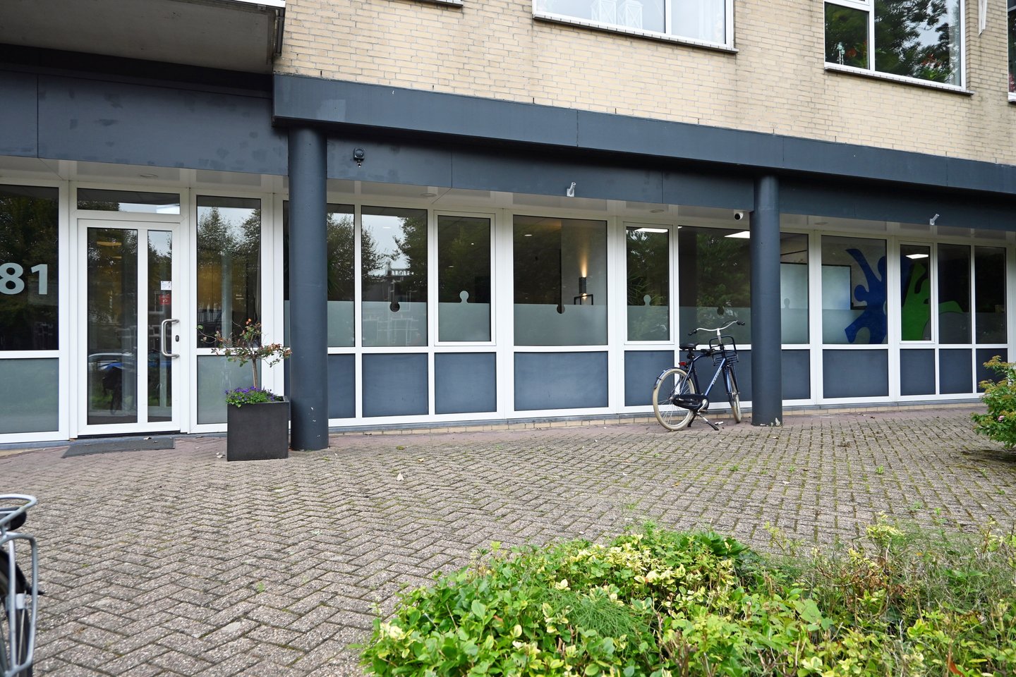 View photo 3 of Verlengde Schrans 81