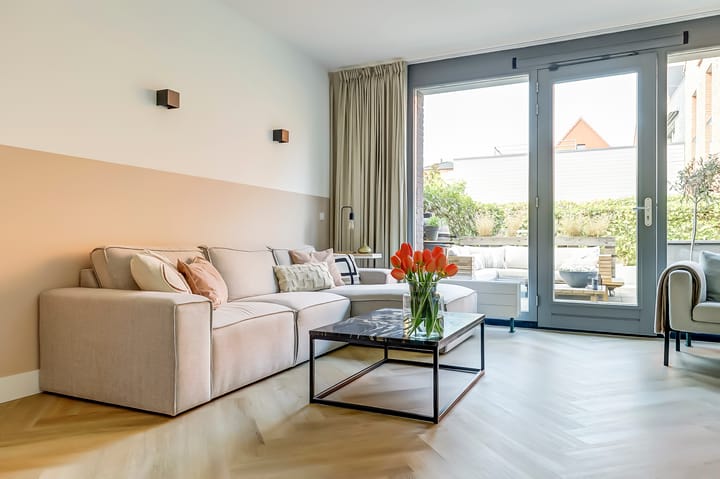 Foto 11 van Van Hoevestraat 9