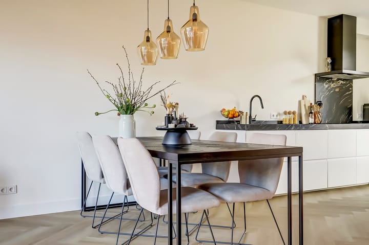 Foto 15 van Van Hoevestraat 9