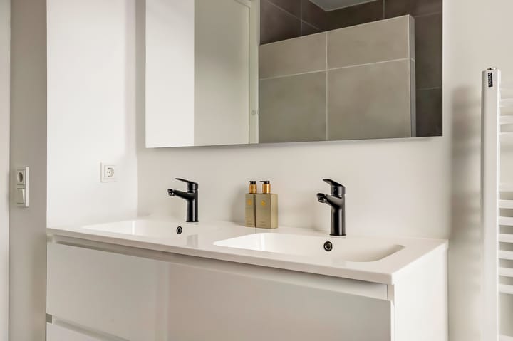 Foto 24 van Van Hoevestraat 9