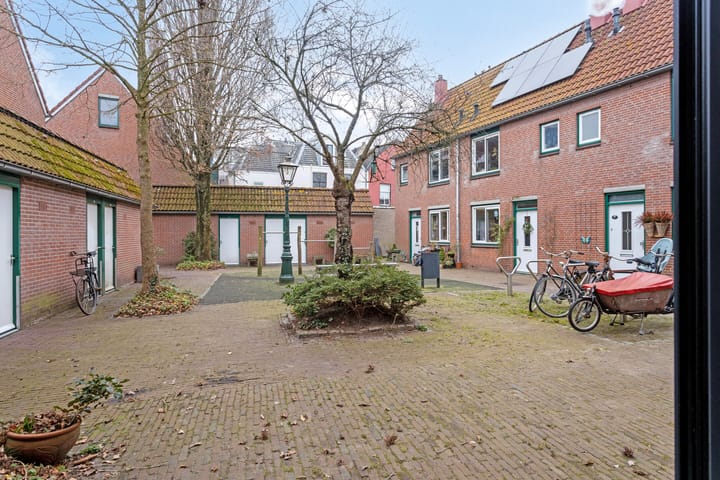 Photo 9 of Van der Lubbehof 27-B