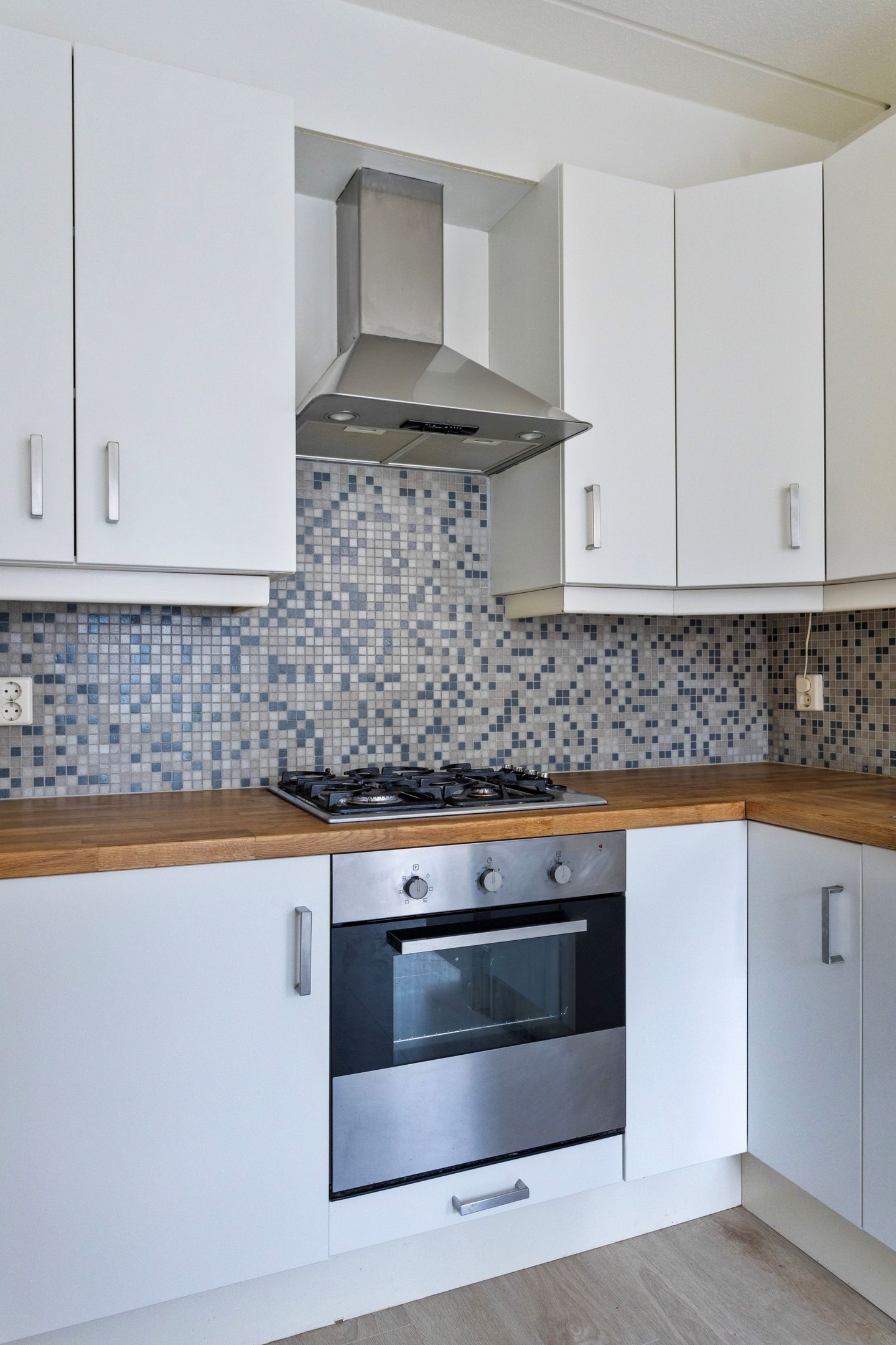 Foto 14 van Van der Lubbehof 27-B