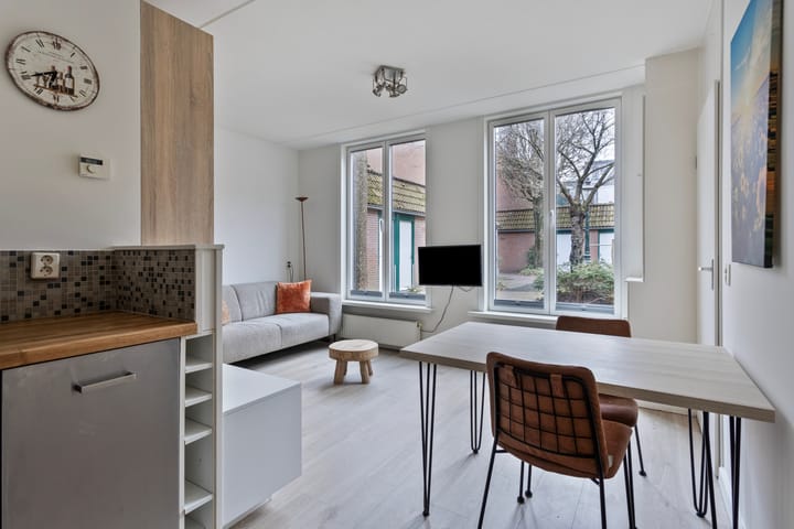 Photo 15 of Van der Lubbehof 27-B