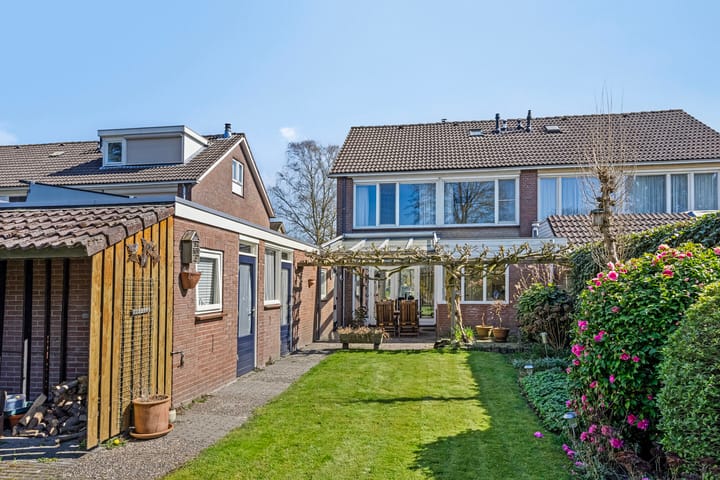 Foto 2 van Anjelier 30