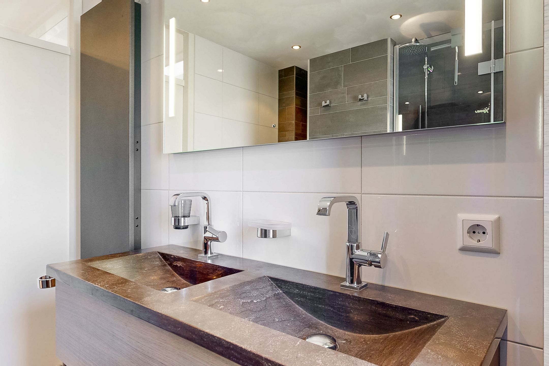 Photo 21 of Anne de Vrieslaan 43