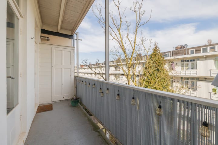 Foto 11 van Orteliusstraat 244-3