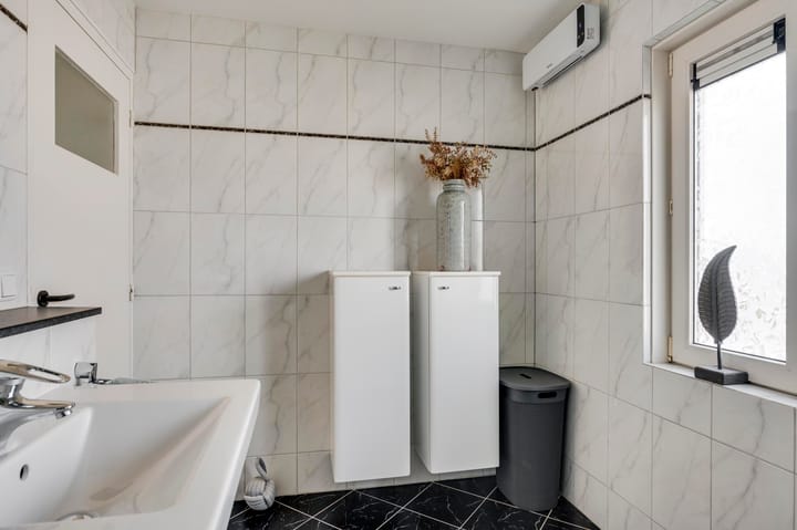 Foto 23 van Heuvelstraat 28