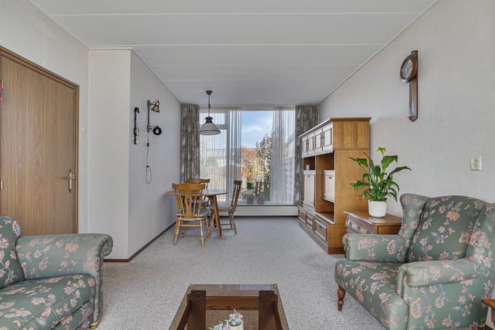 Foto 8 van Azalealaan 41