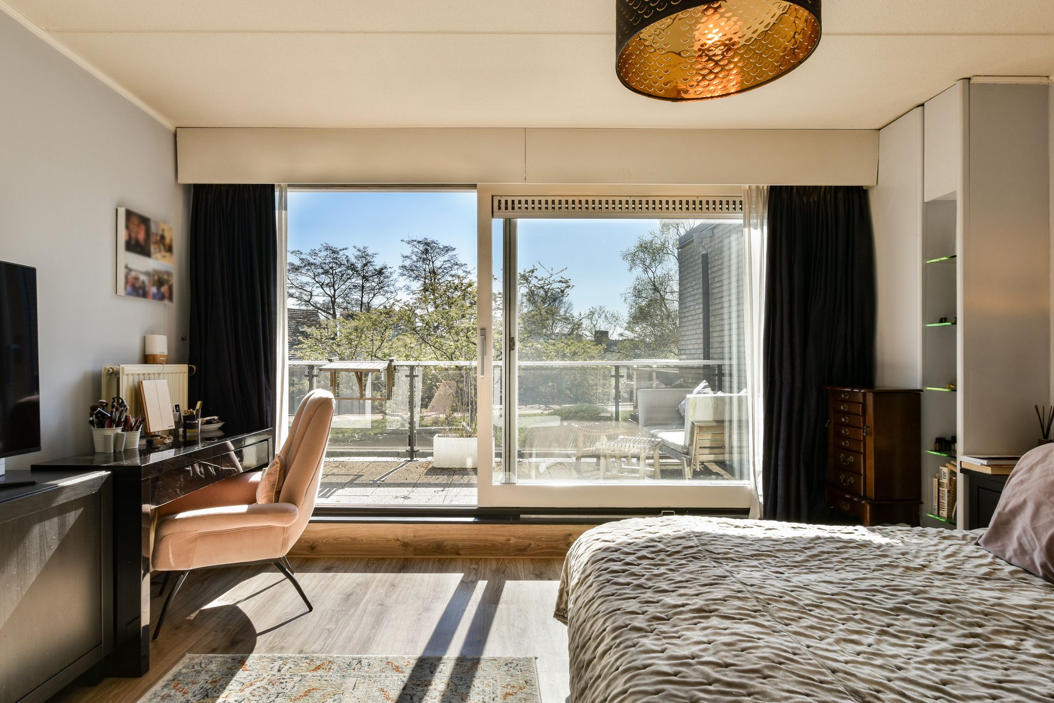 Photo 24 of Bevelandselaan 1