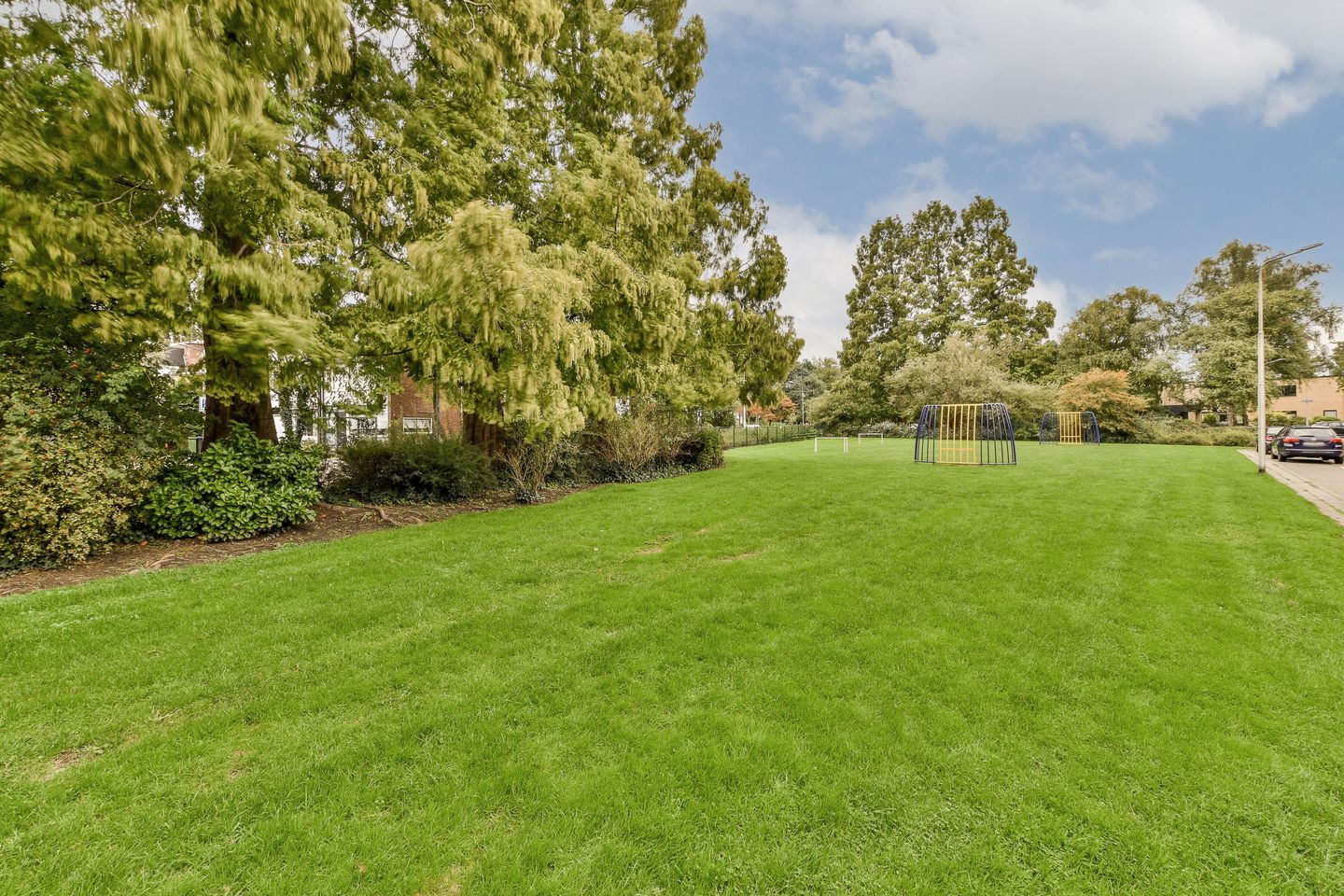 Photo 44 of Bevelandselaan 1