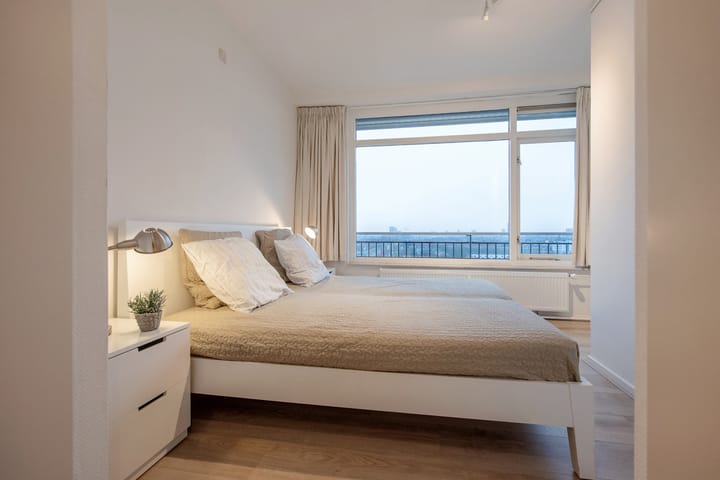 Foto 23 van Monseigneur van Steelaan 129