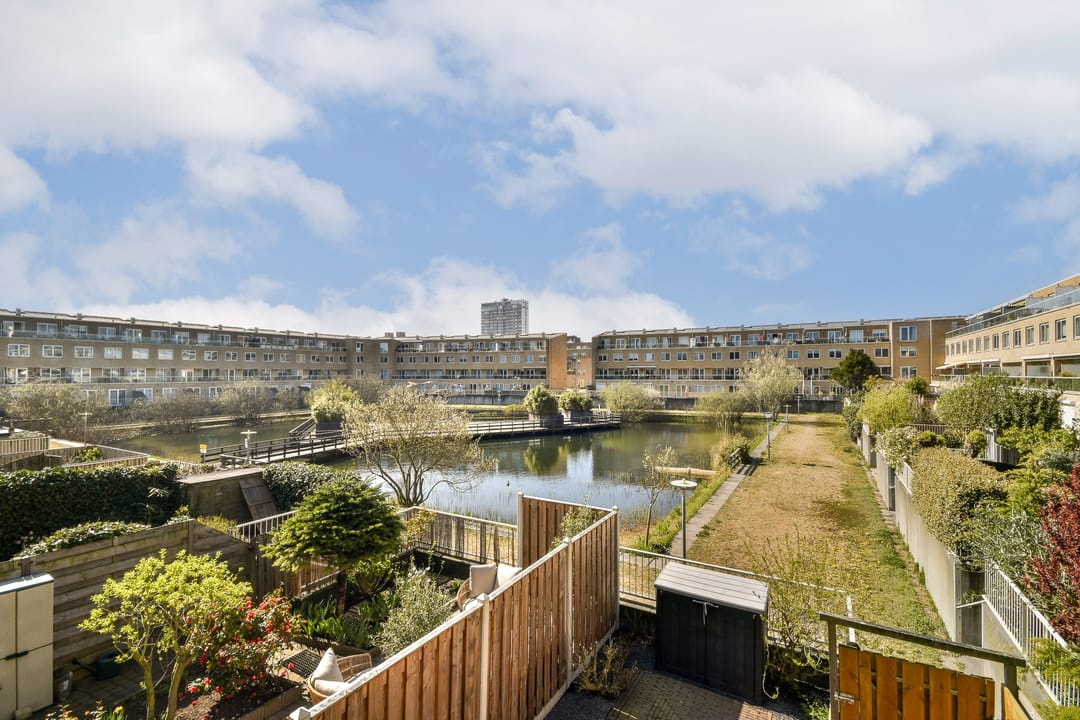 Foto 13 van Ronald Ketellapperstraat 63