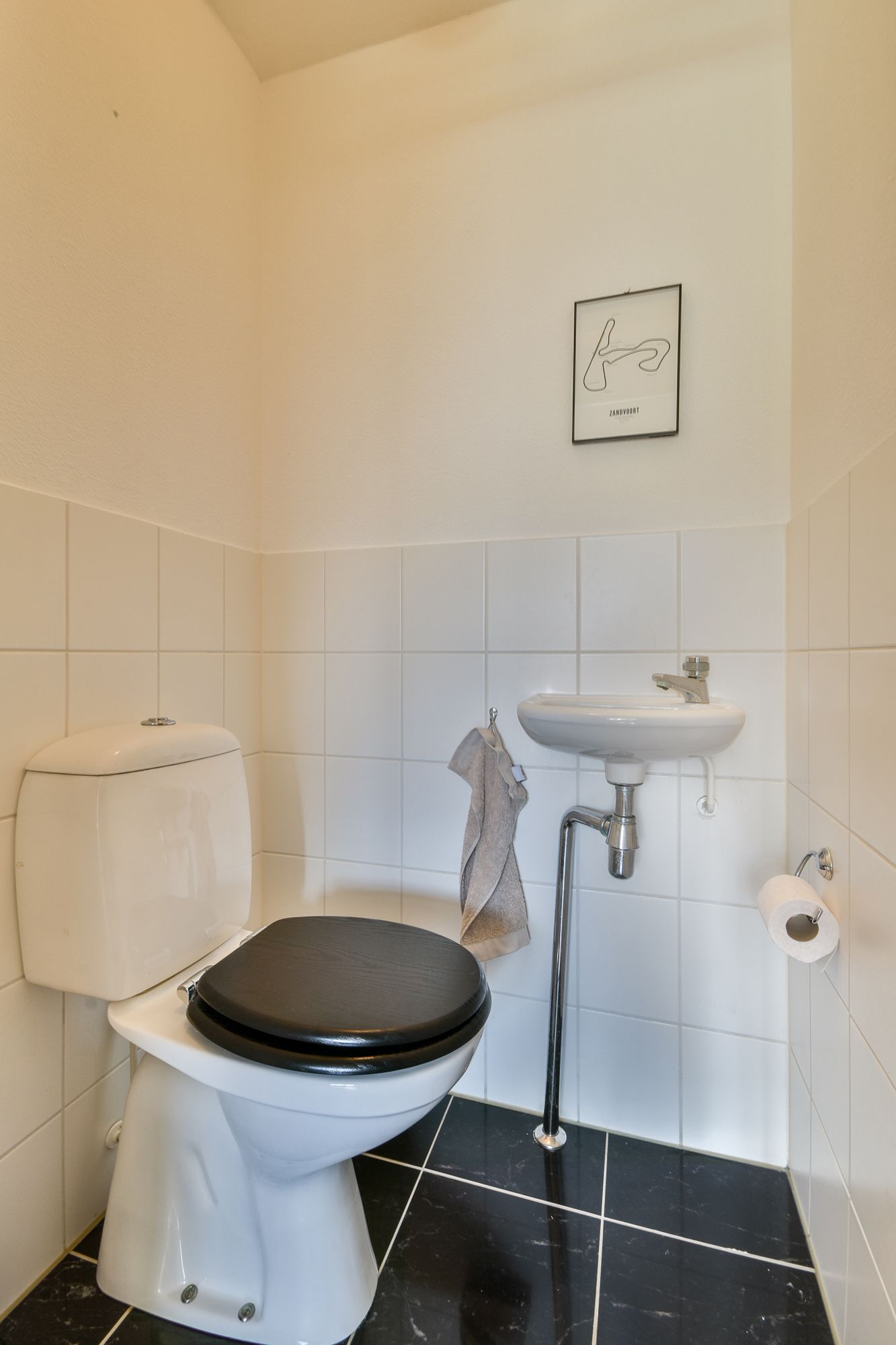 Foto 21 van Ronald Ketellapperstraat 63