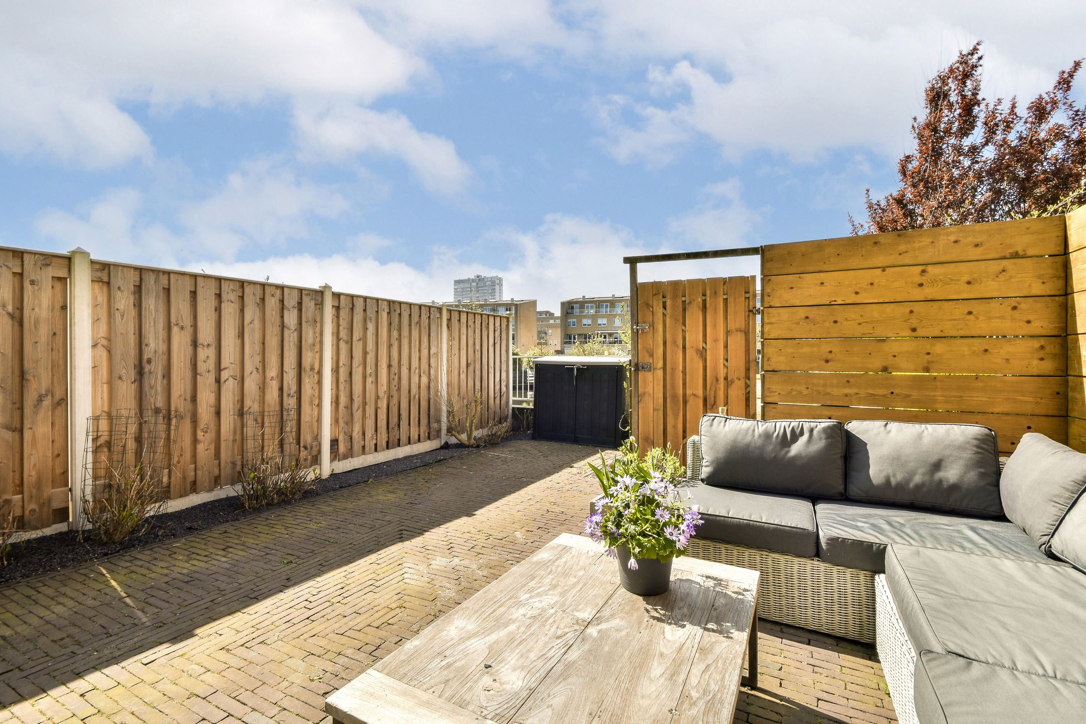 Foto 15 van Ronald Ketellapperstraat 63