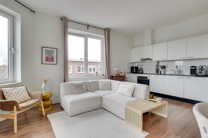 Foto 4 van Voltastraat 1-B