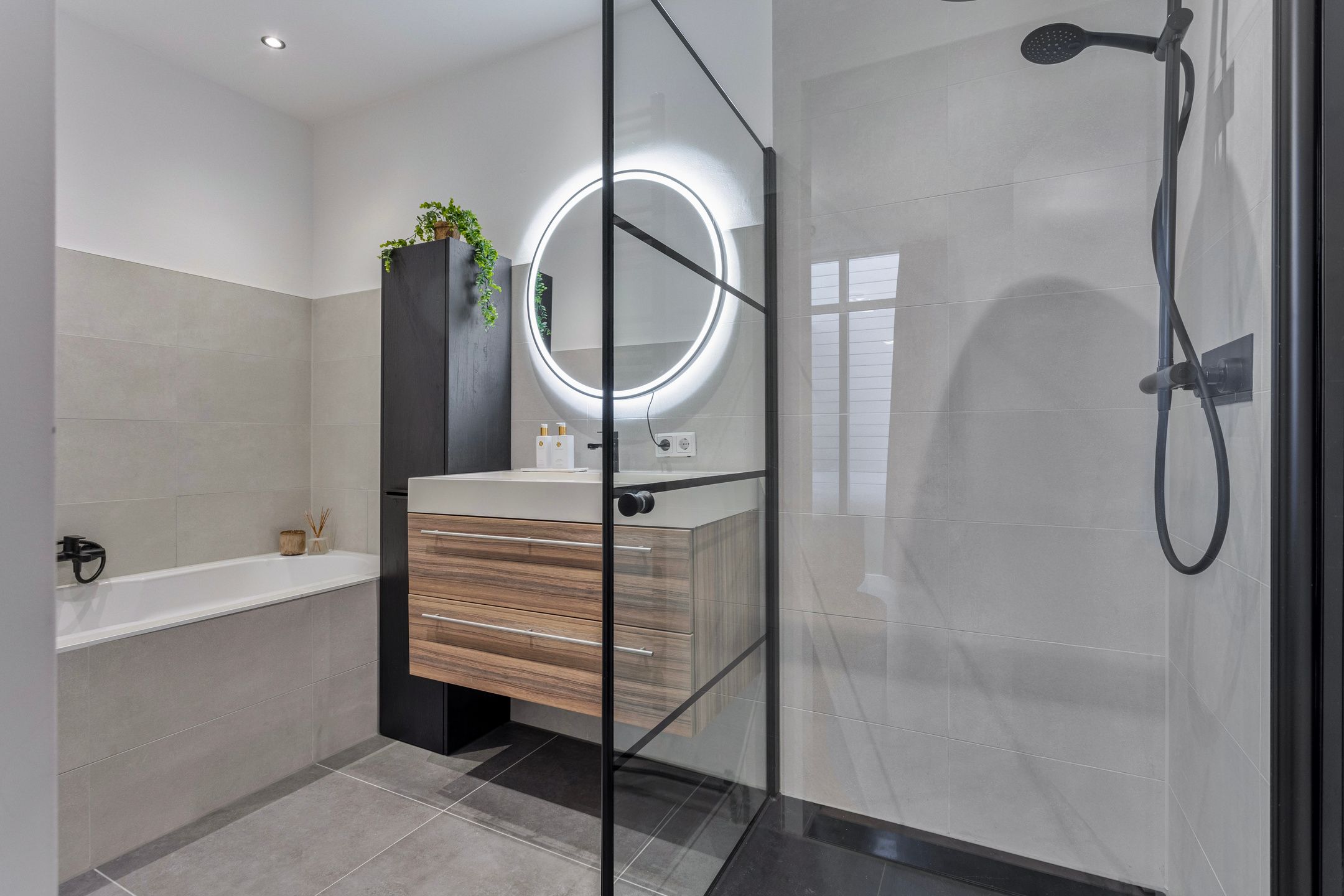 Photo 24 of IJzerstraat 9-01