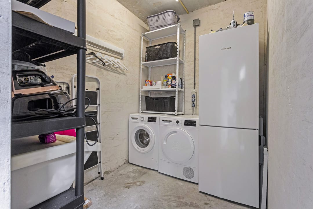 Photo 31 of IJzerstraat 9-01