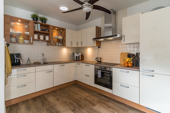 Foto 16 van Herbert van Puttenweg 29