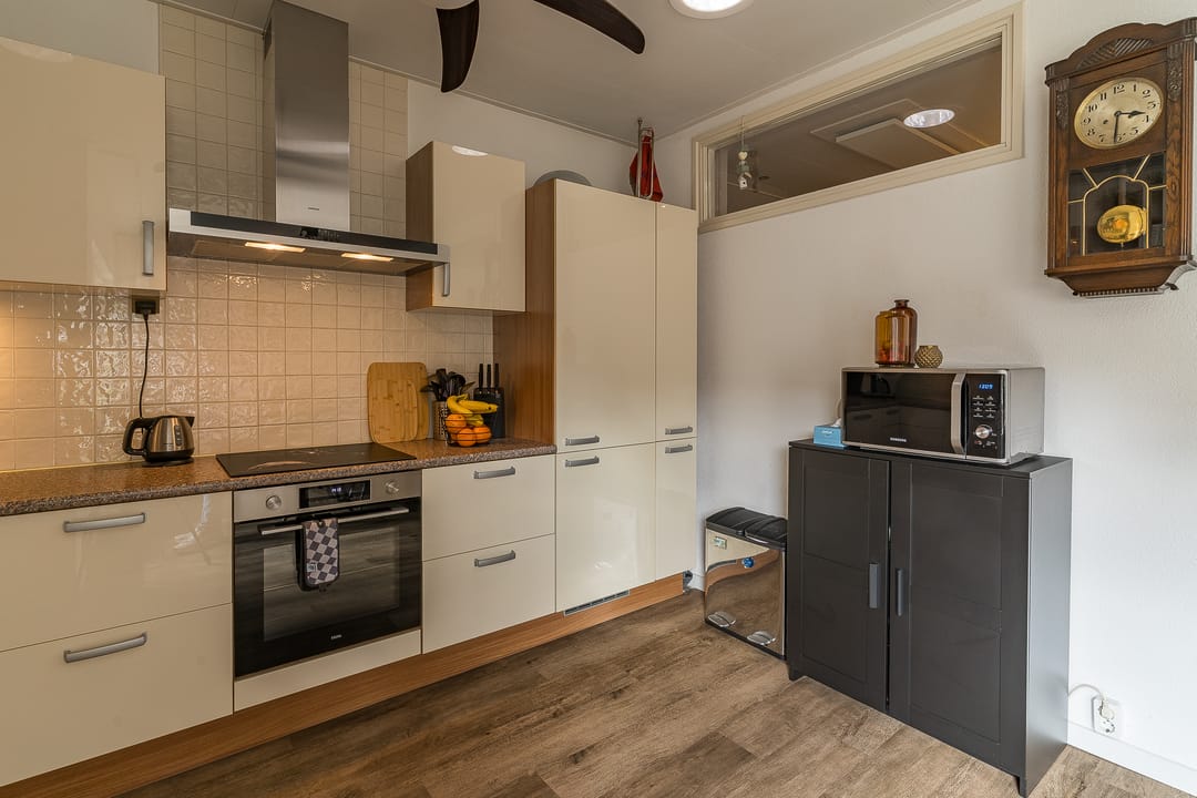 Photo 17 of Herbert van Puttenweg 29