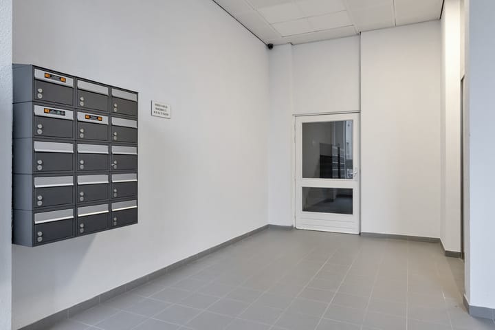 Foto 6 van Uitstraat 151