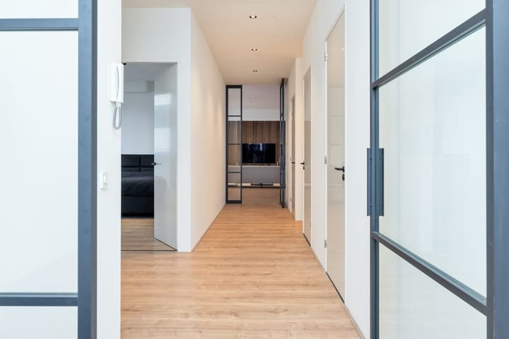 Foto 9 van Uitstraat 151