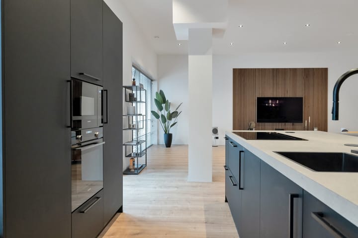 Foto 24 van Uitstraat 151