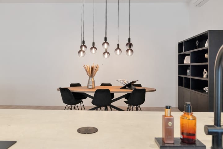 Foto 28 van Uitstraat 151