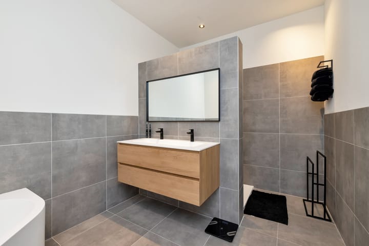 Foto 32 van Uitstraat 151