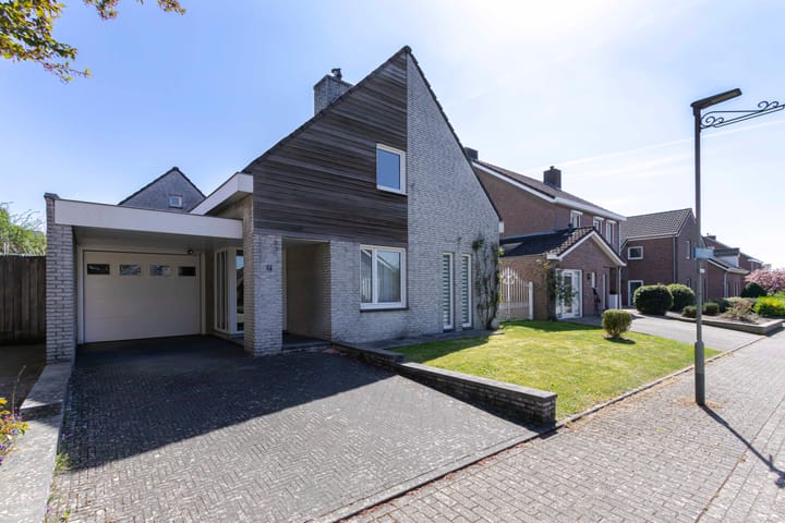 Foto 4 van Baroniestraat 17