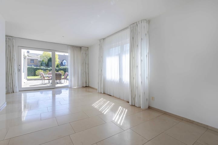 Foto 11 van Baroniestraat 17