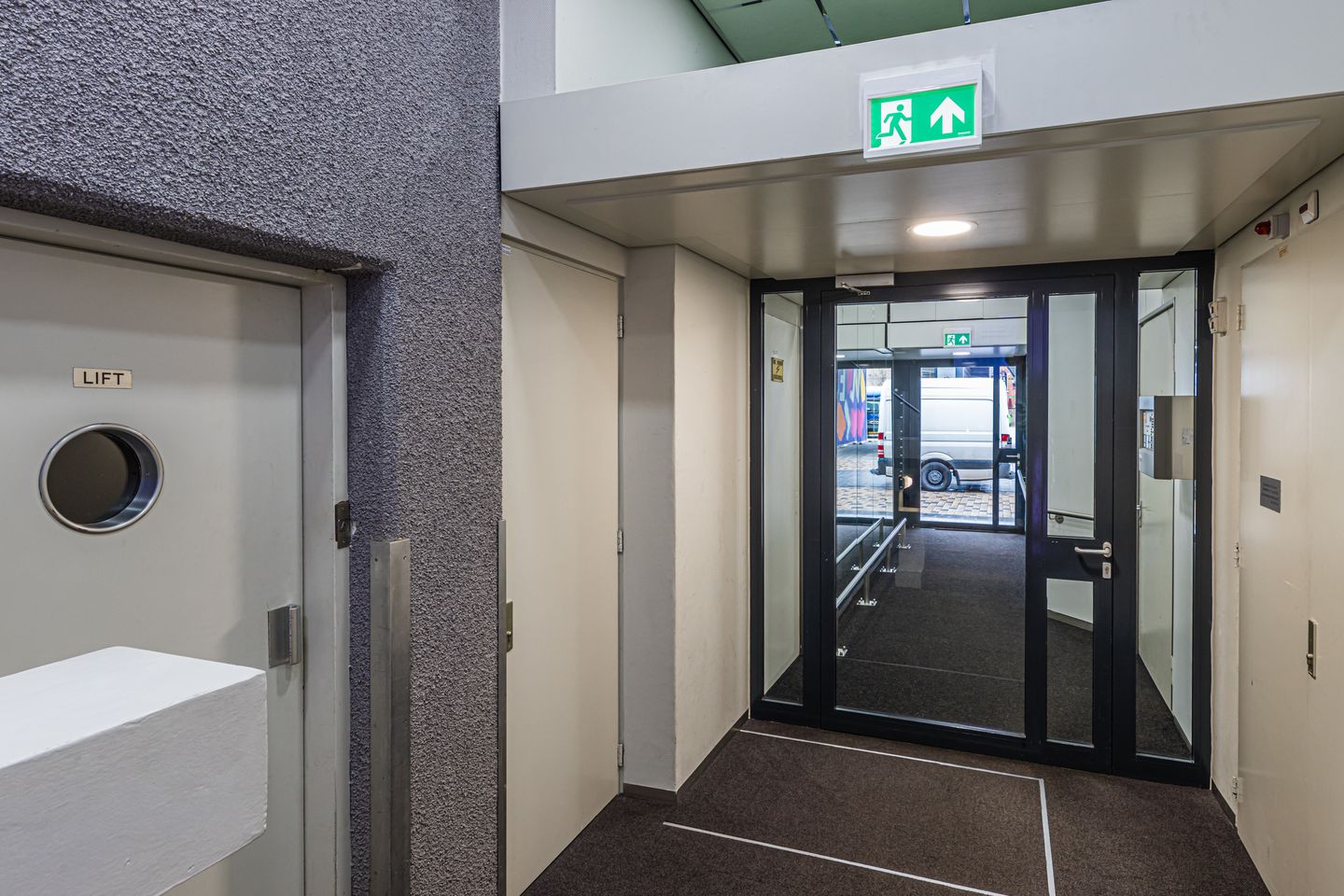 Bekijk foto 4 van Stadhuisplein 343