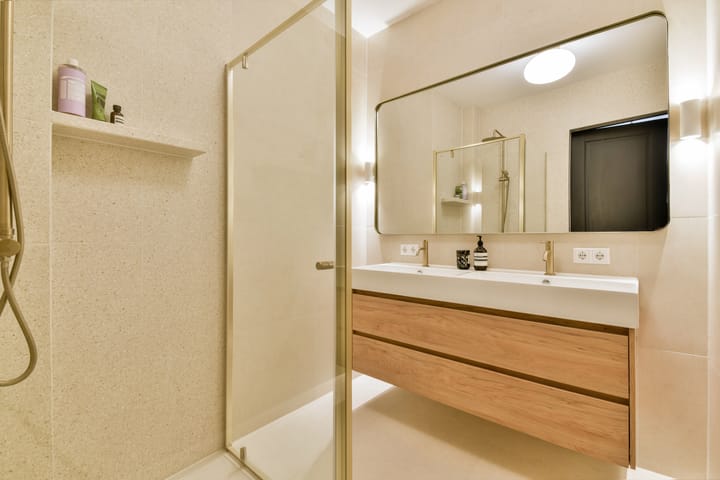 Photo 4 of Madurastraat 57-H