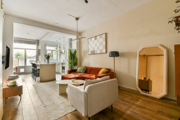 Photo 14 of Madurastraat 57-H