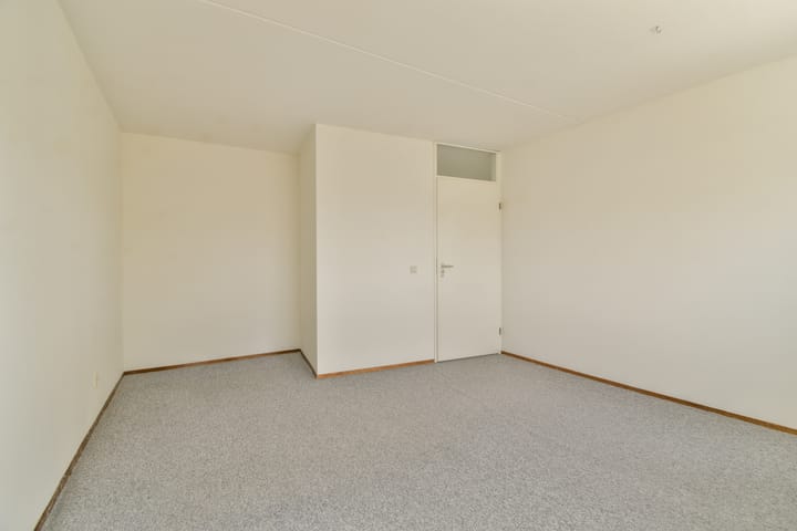 Foto 17 van Willem Hioolenstraat 20